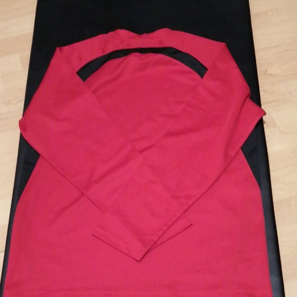 Nike long shirts - Picture 2 of 3